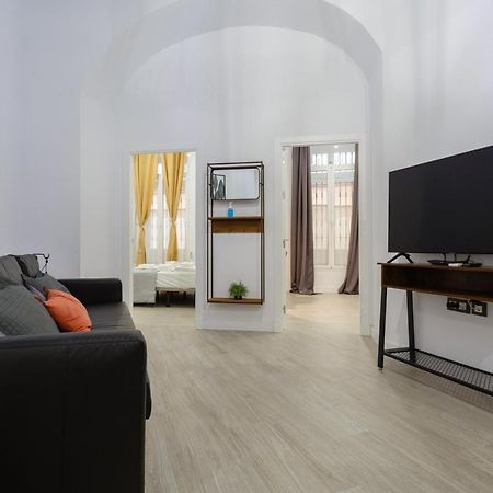 Cruise Adapted Apartment By Cadiz4Rentals Exterior photo